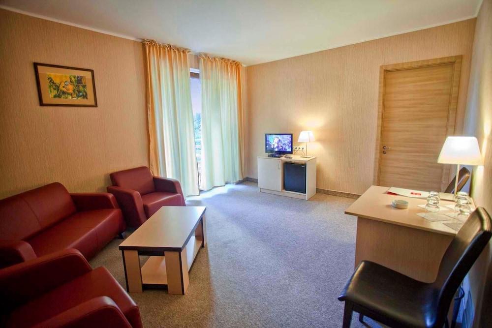 Sairme Hotels & Resorts Exteriör bild